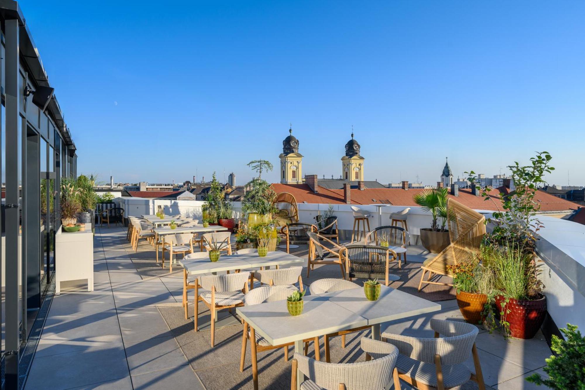 Hilton Garden Inn Debrecen City Center Eksteriør billede