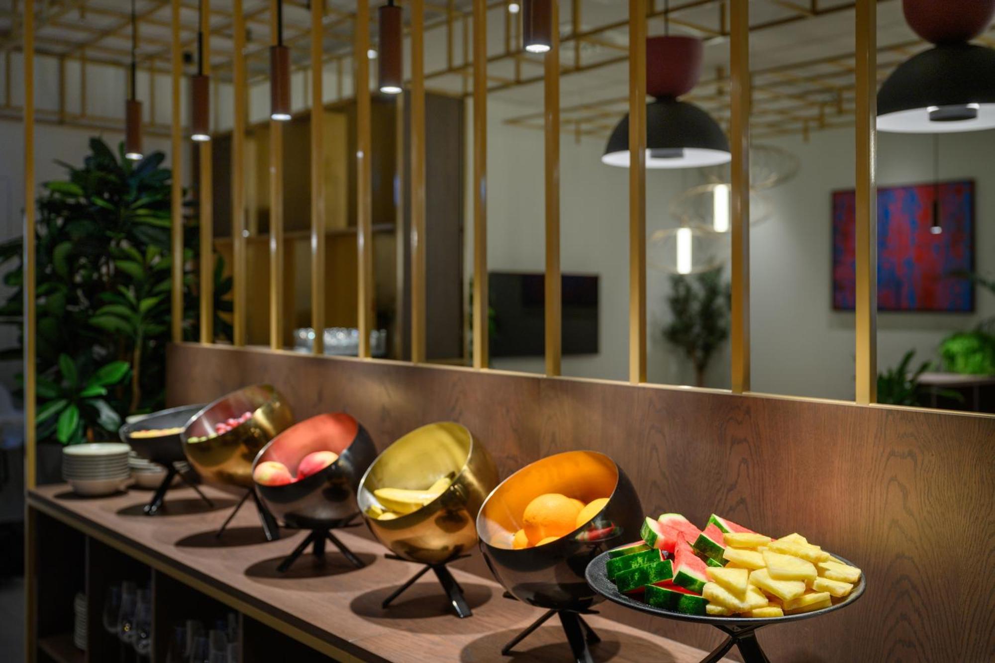 Hilton Garden Inn Debrecen City Center Eksteriør billede